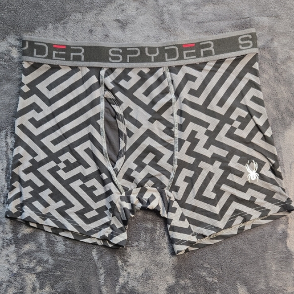 Spyder Gray Boxer Briefs with Modern Design
